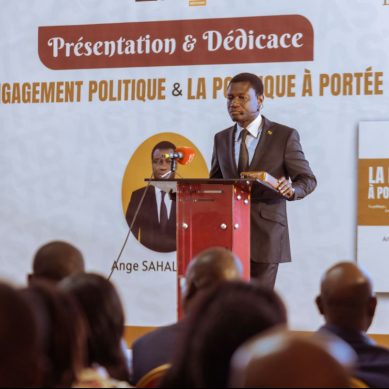 Ange Sahali-Tra Bi : deux ouvrages pour réconcilier la jeunesse ivoirienne avec la politique