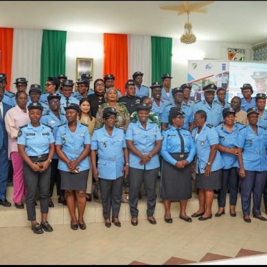 La sécurité au féminin : comment les femmes policières d’Abidjan changent la lutte contre les violences